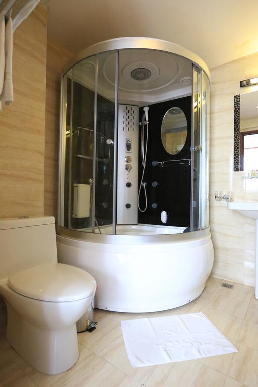 Hanoi Legacy Hotel - Hoan Kiem Bagian luar foto